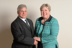 2010 CA Honoree Rob with Jari.JPG 2010 CA Honoree Rob with Jari.JPG